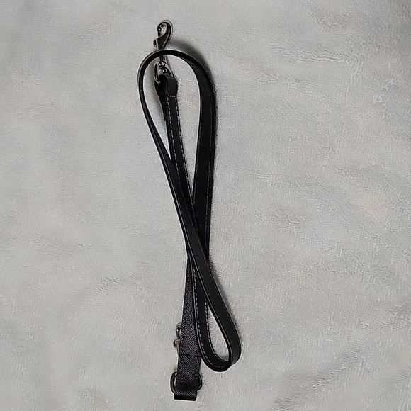 Dooney & Bourke Purse - Picture 4 of 4